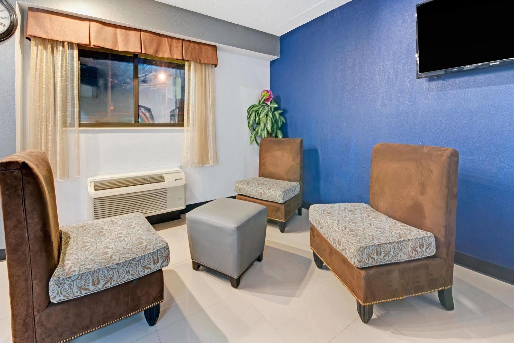 Dallas Love Field Inn Екстериор снимка
